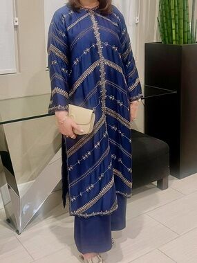 Women’s Navy Blue Long Sleeve Embroidered Tunic Dress